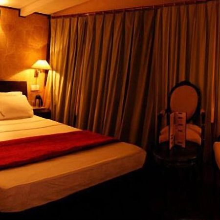 Fairmount Hotel Simlá Kültér fotó