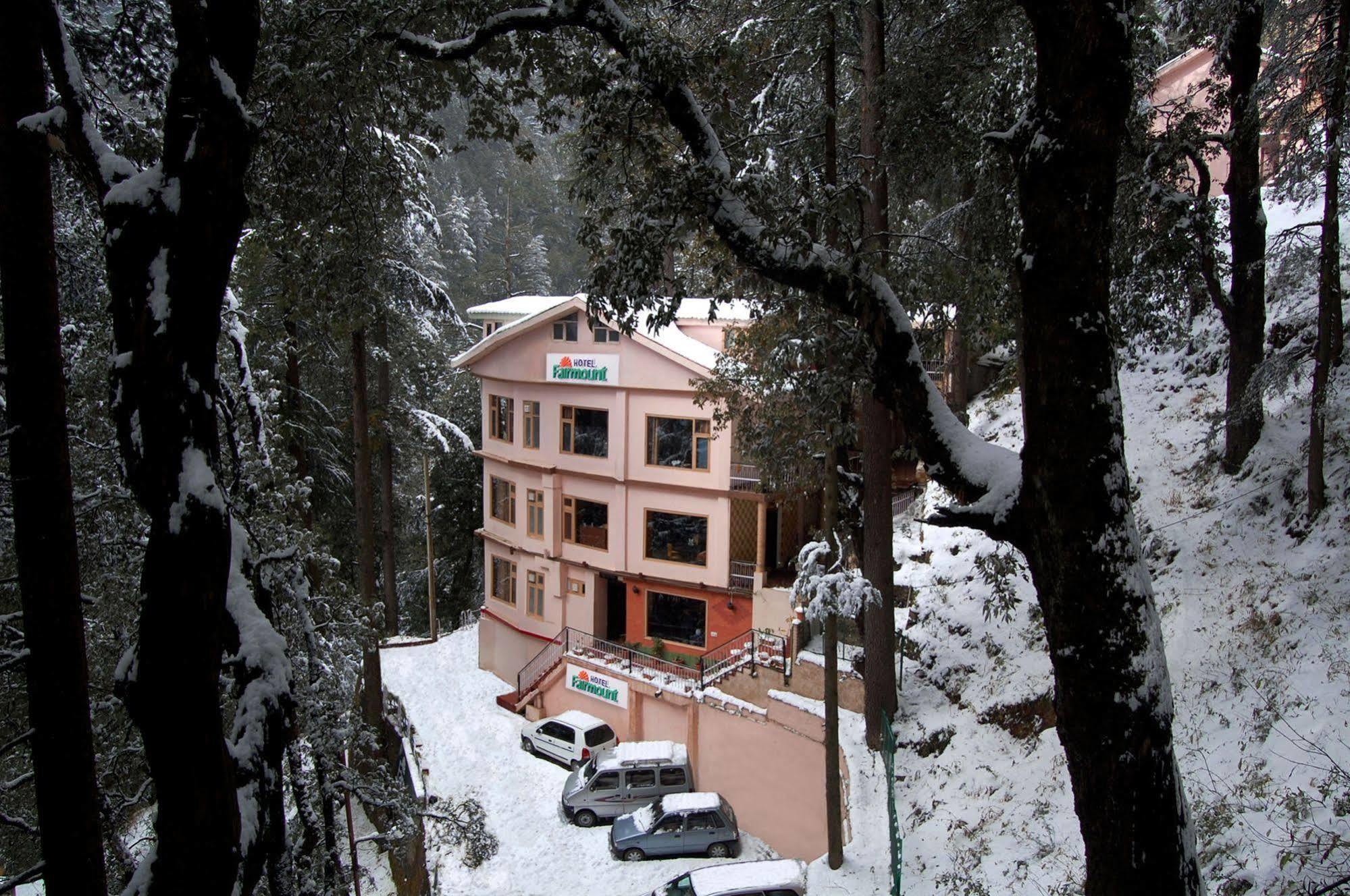 Fairmount Hotel Simlá Kültér fotó