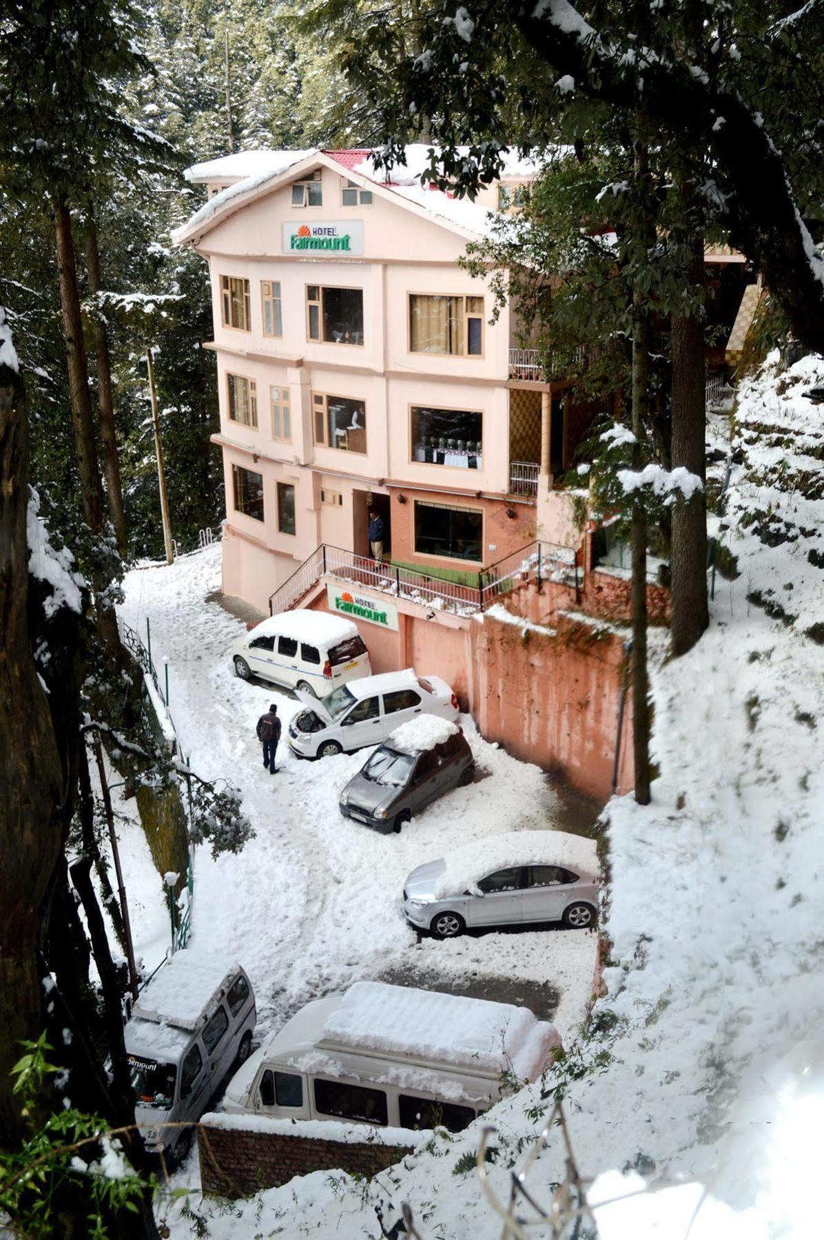 Fairmount Hotel Simlá Kültér fotó